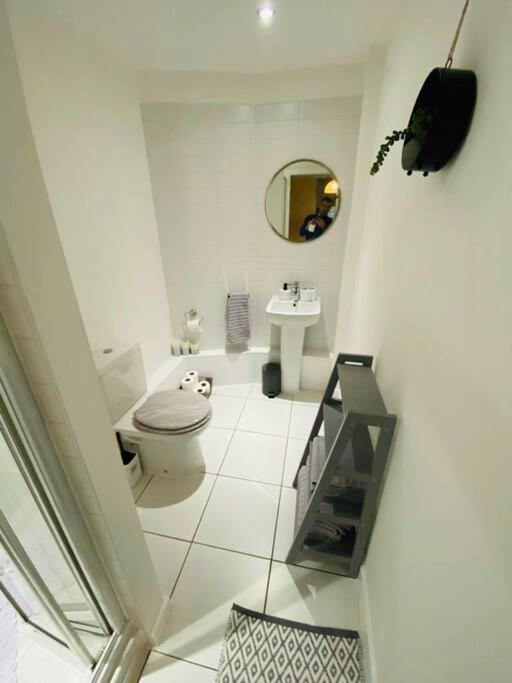 Liverpool City Centre Modern Apartment Fits 6 People 외부 사진